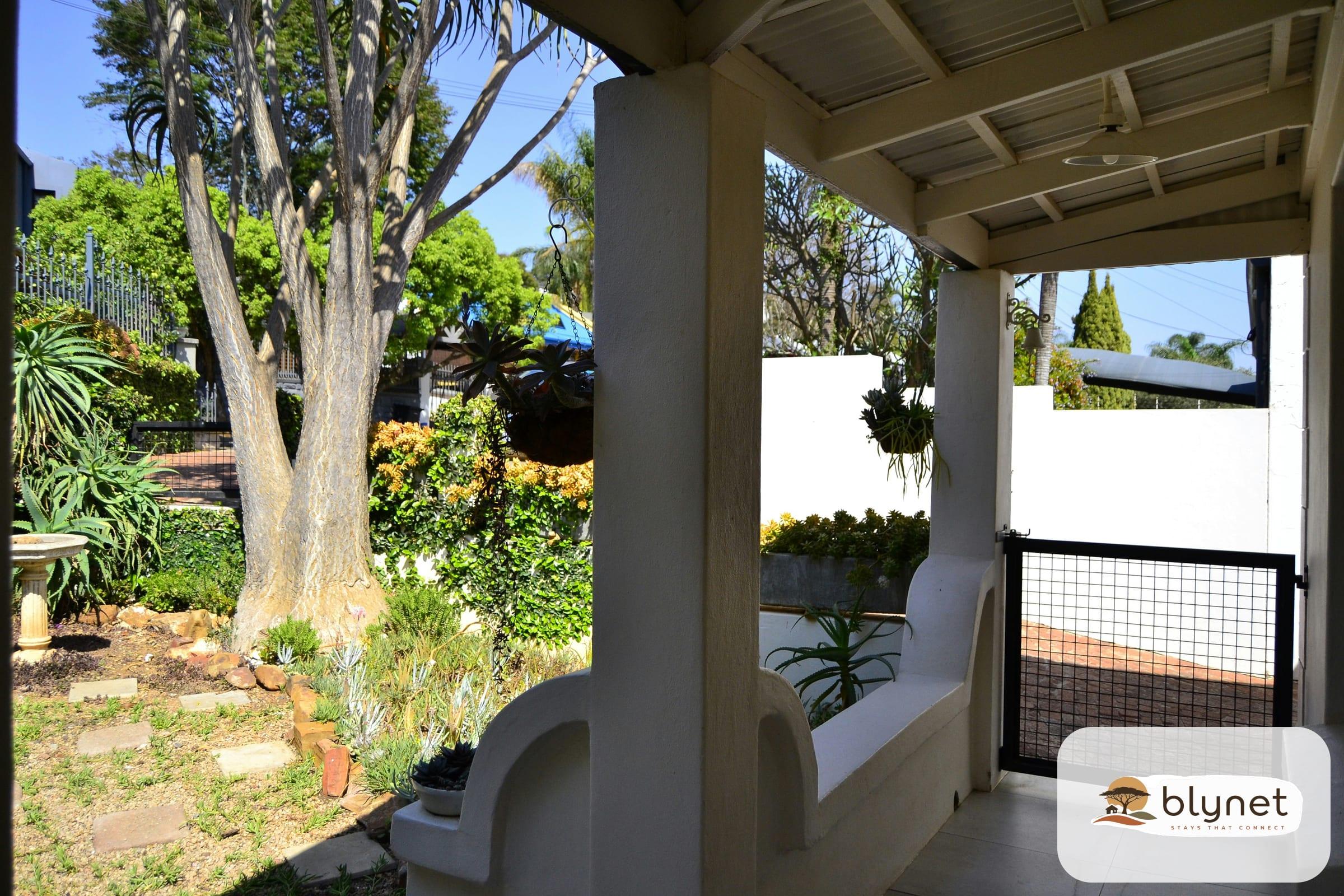 Zebra Cottage thumbnail 10