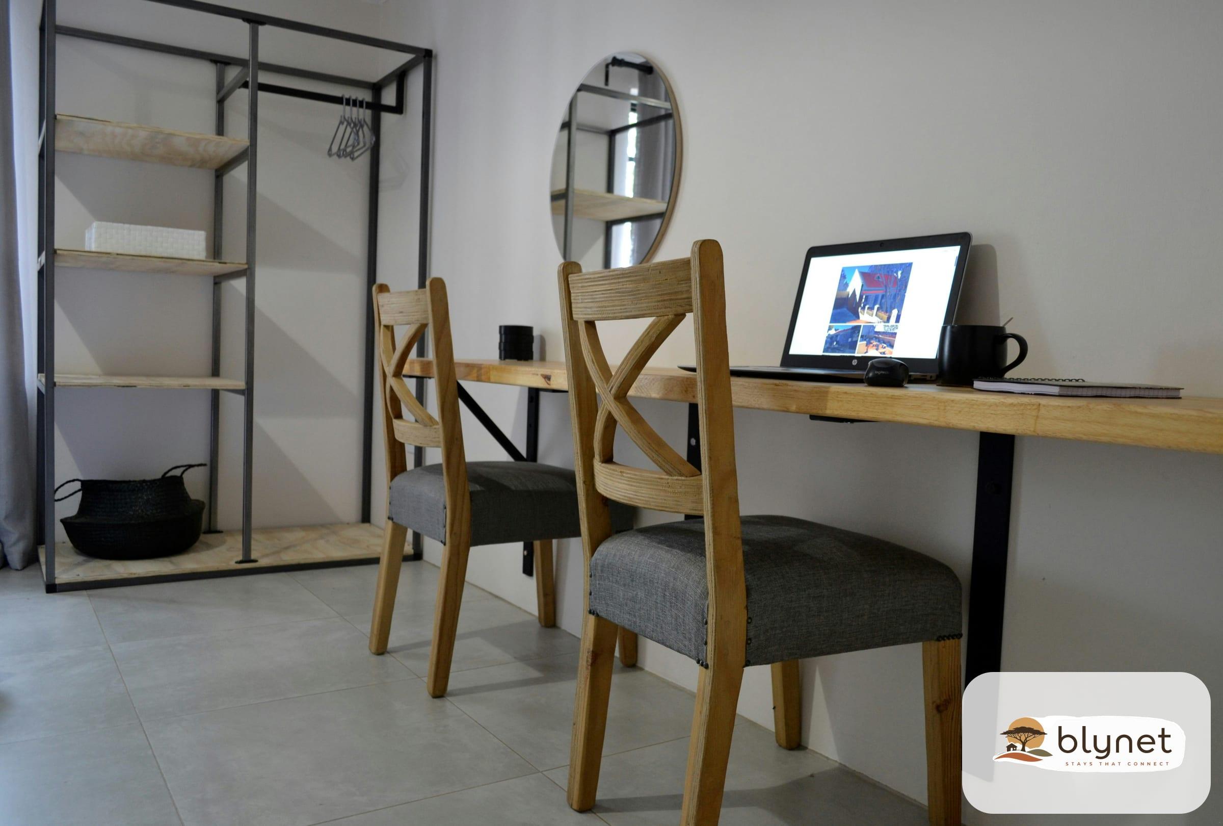 Zebra Cottage thumbnail 6