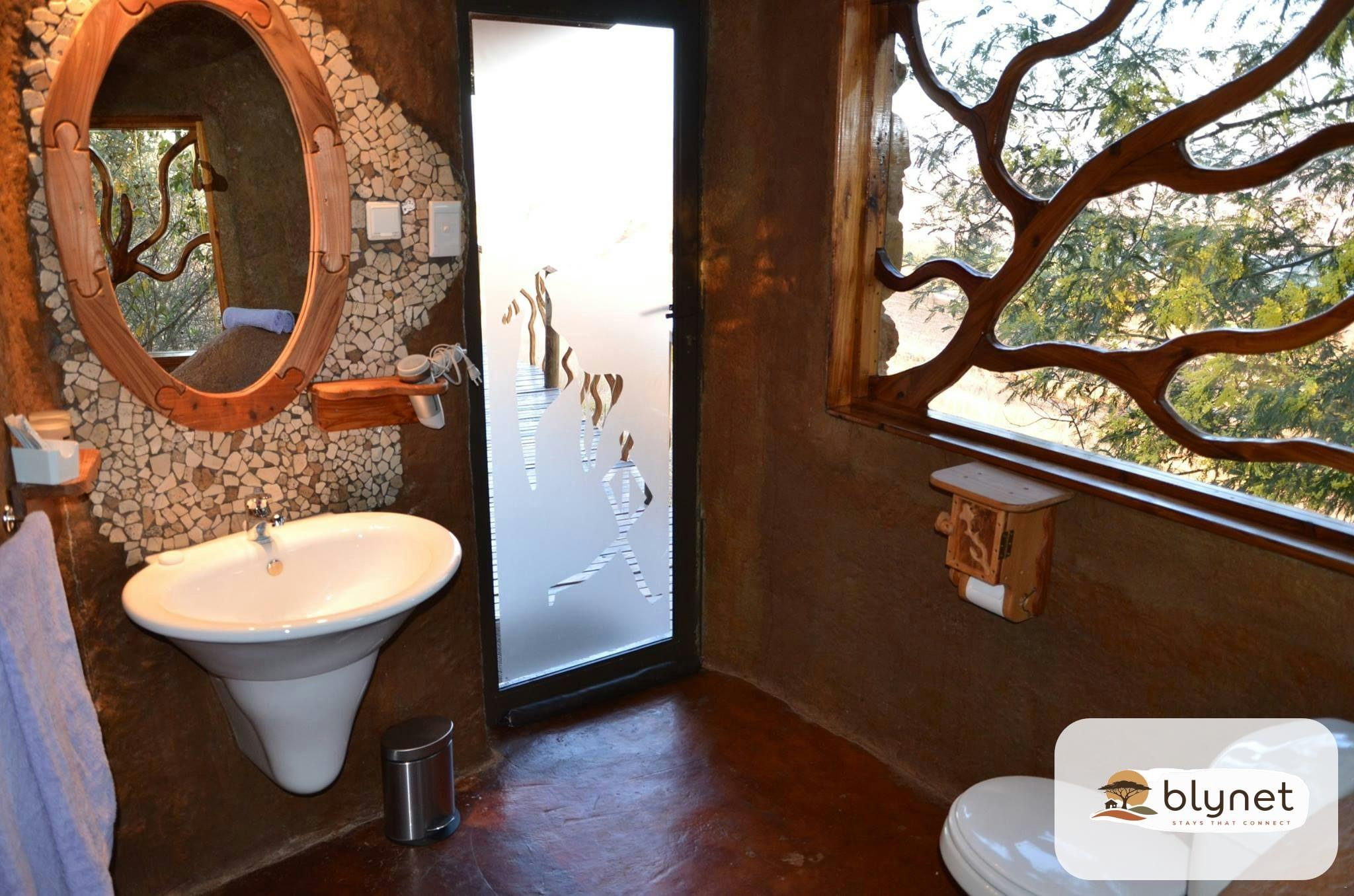 Antbear Drakensberg Lodge thumbnail 17