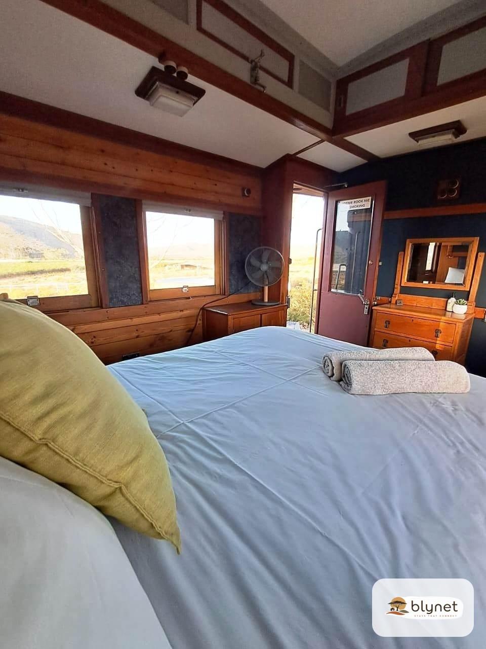 The Red Caboose Train Carriage thumbnail 20