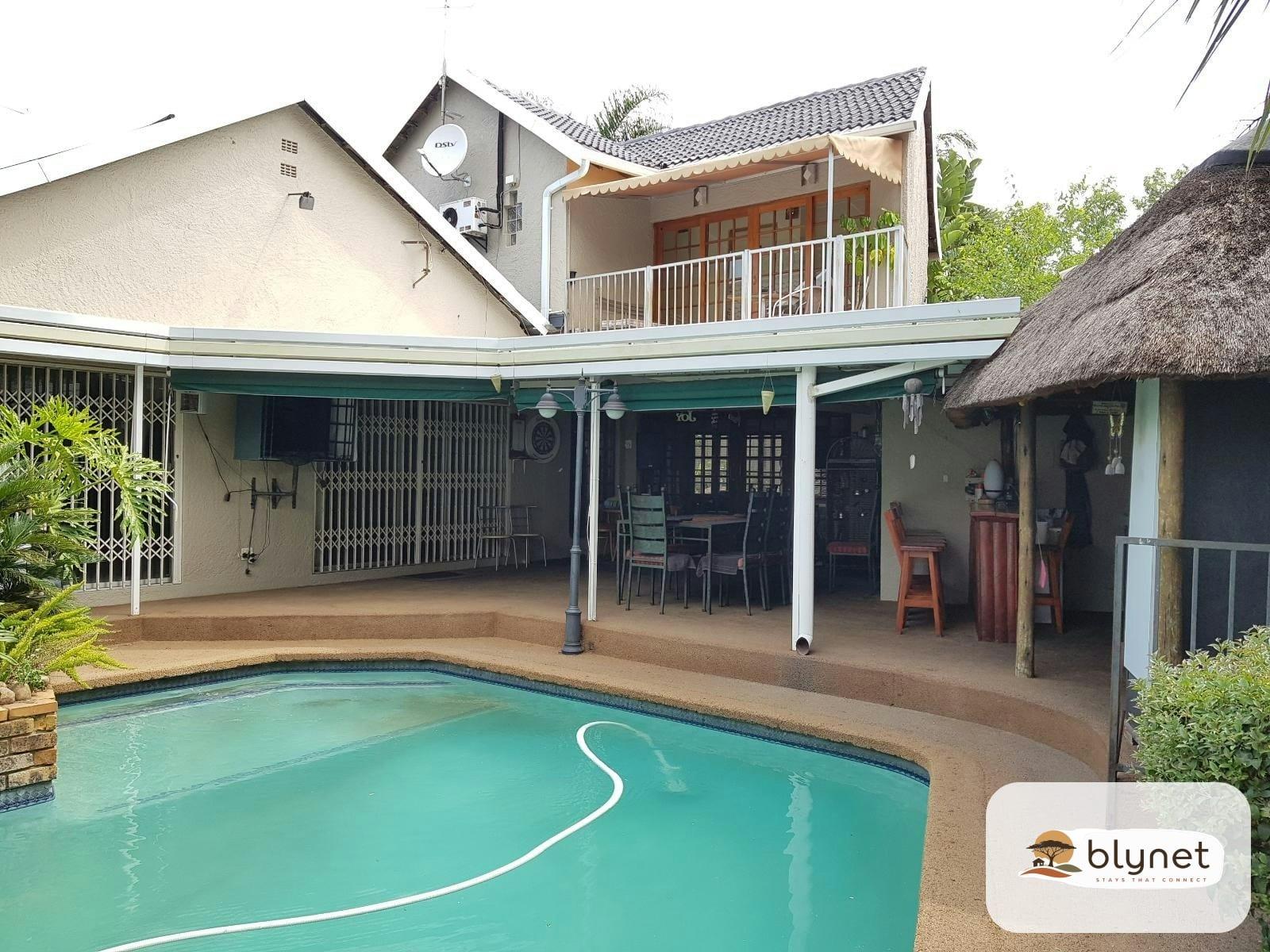 Whara Whara Guest House thumbnail 2