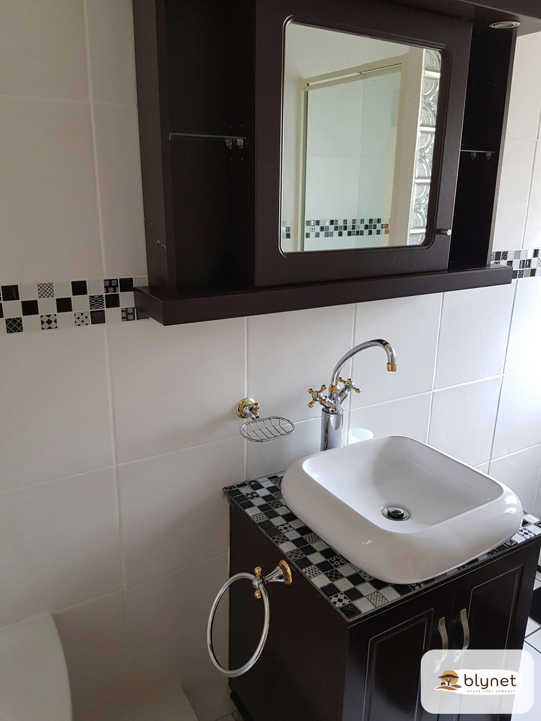 Whara Whara Guest House thumbnail 6