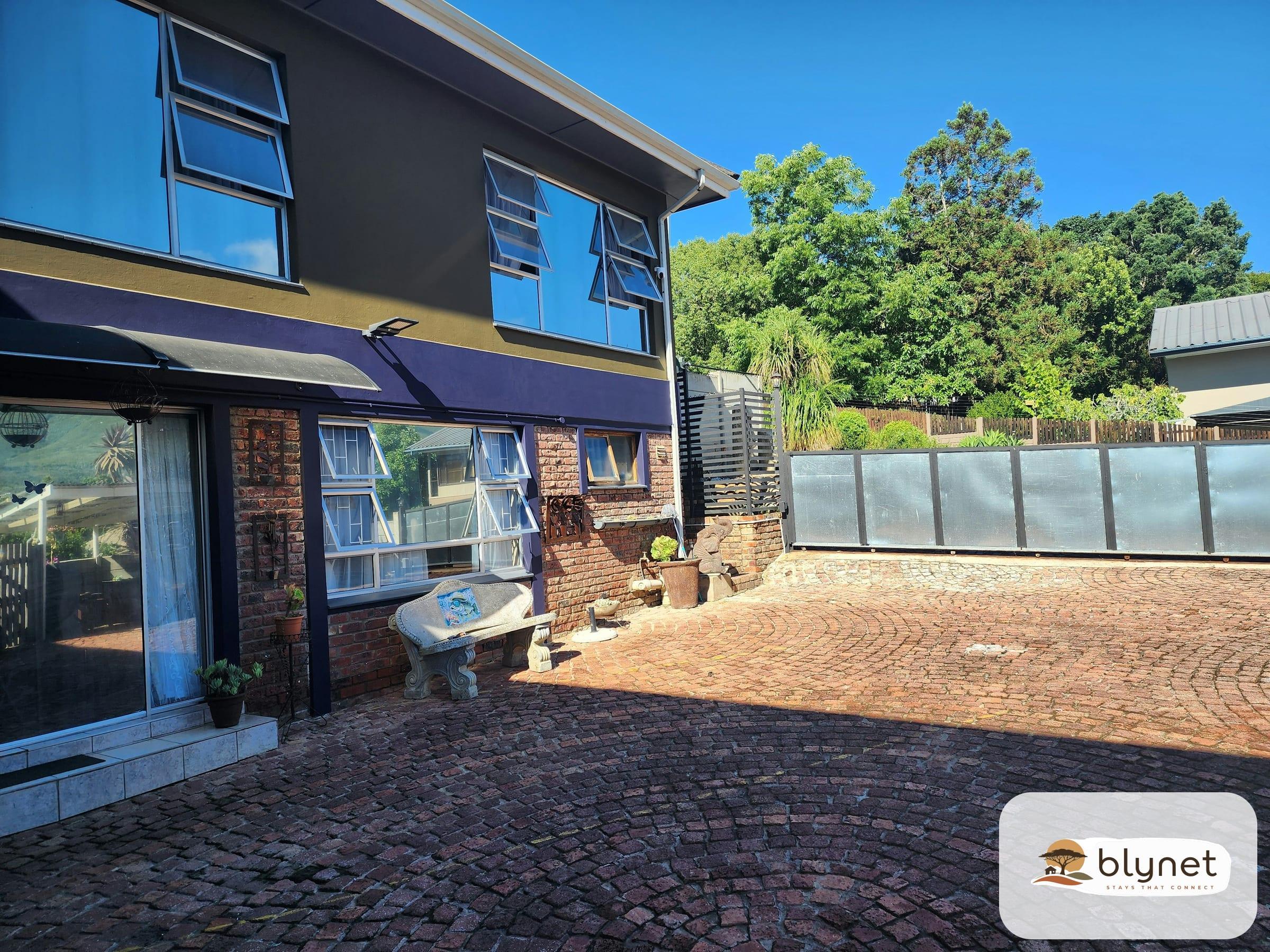 Primrose Accommodation thumbnail 5