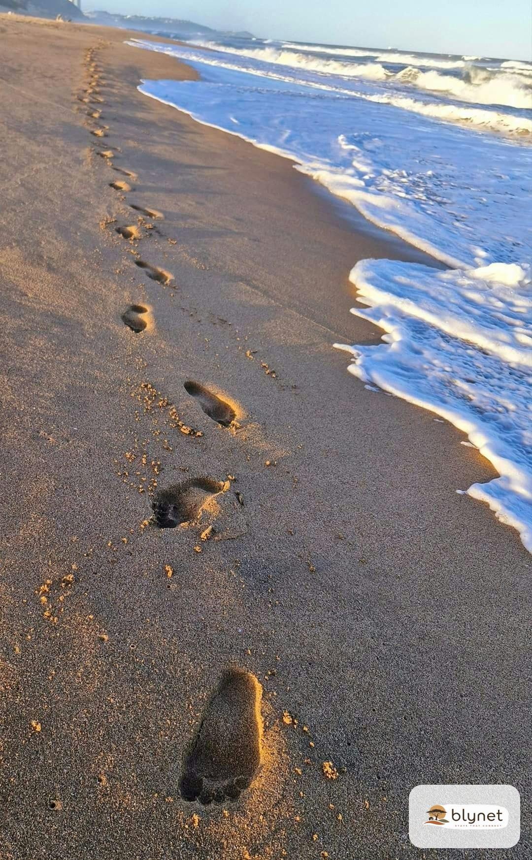 Amanzi op die Strand thumbnail 31
