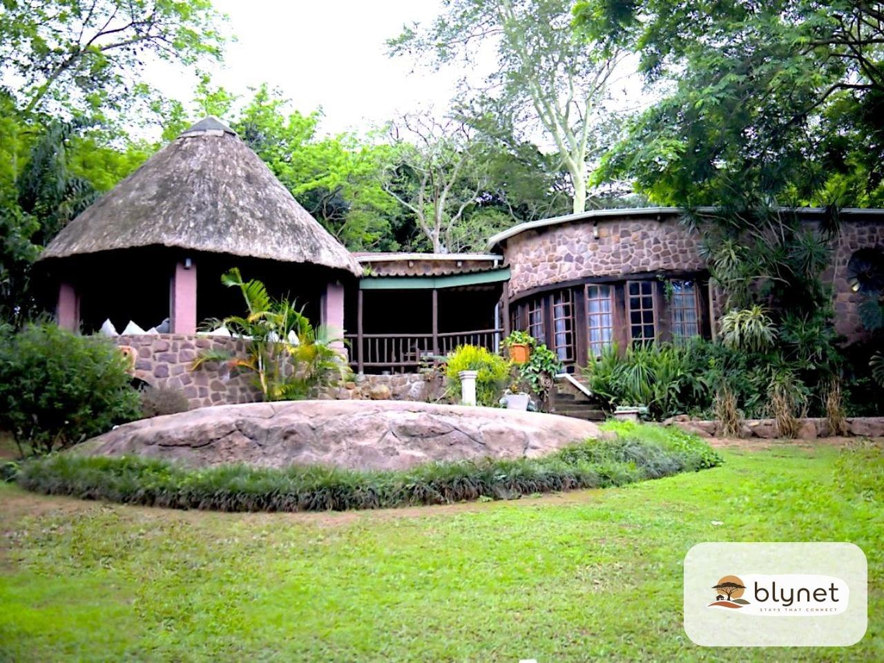 The Treehouse River Lodge thumbnail 19