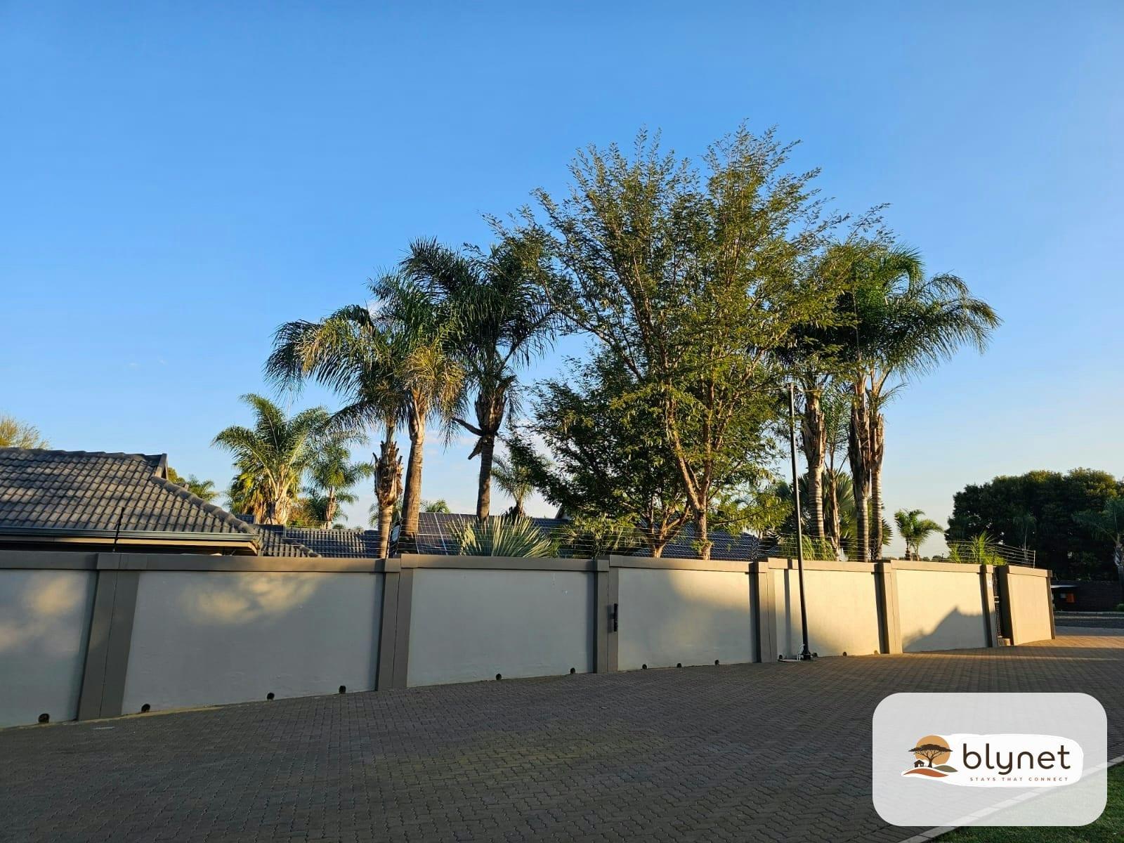 Palmera Guest House thumbnail 8