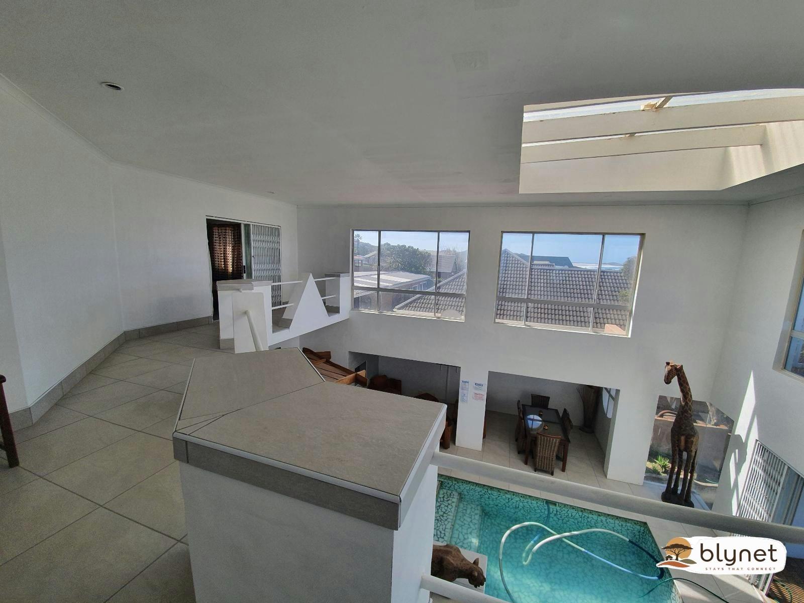 Beachfront Inn thumbnail 6