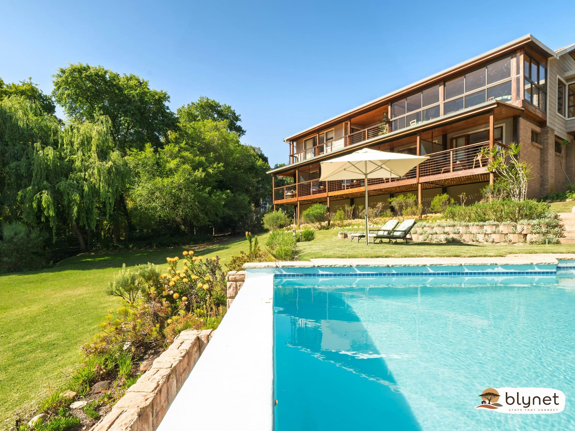 Pumula Lodge 4 Star Guesthouse Knysna thumbnail 15