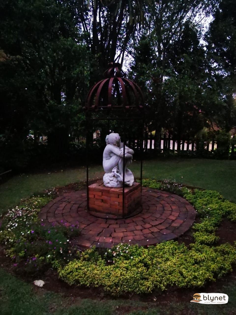 Fox Hill Guest House thumbnail 16