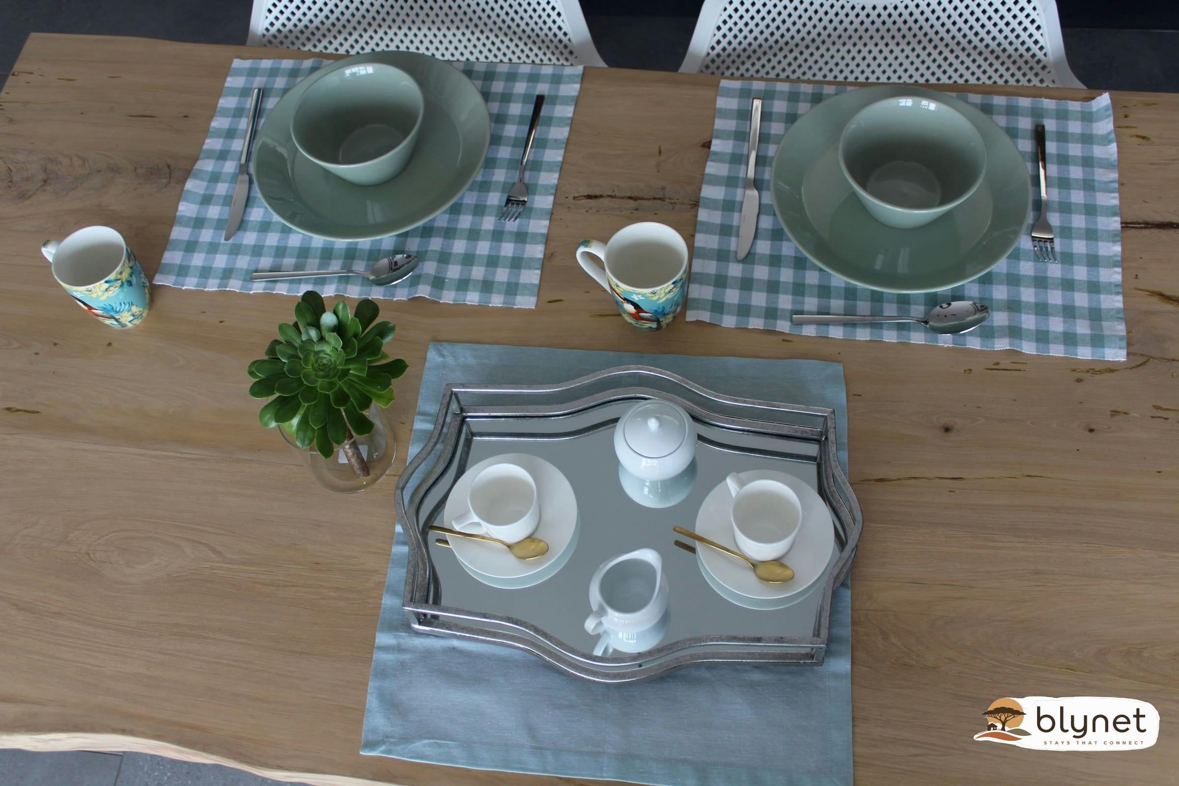 St Tropez 408 thumbnail 8