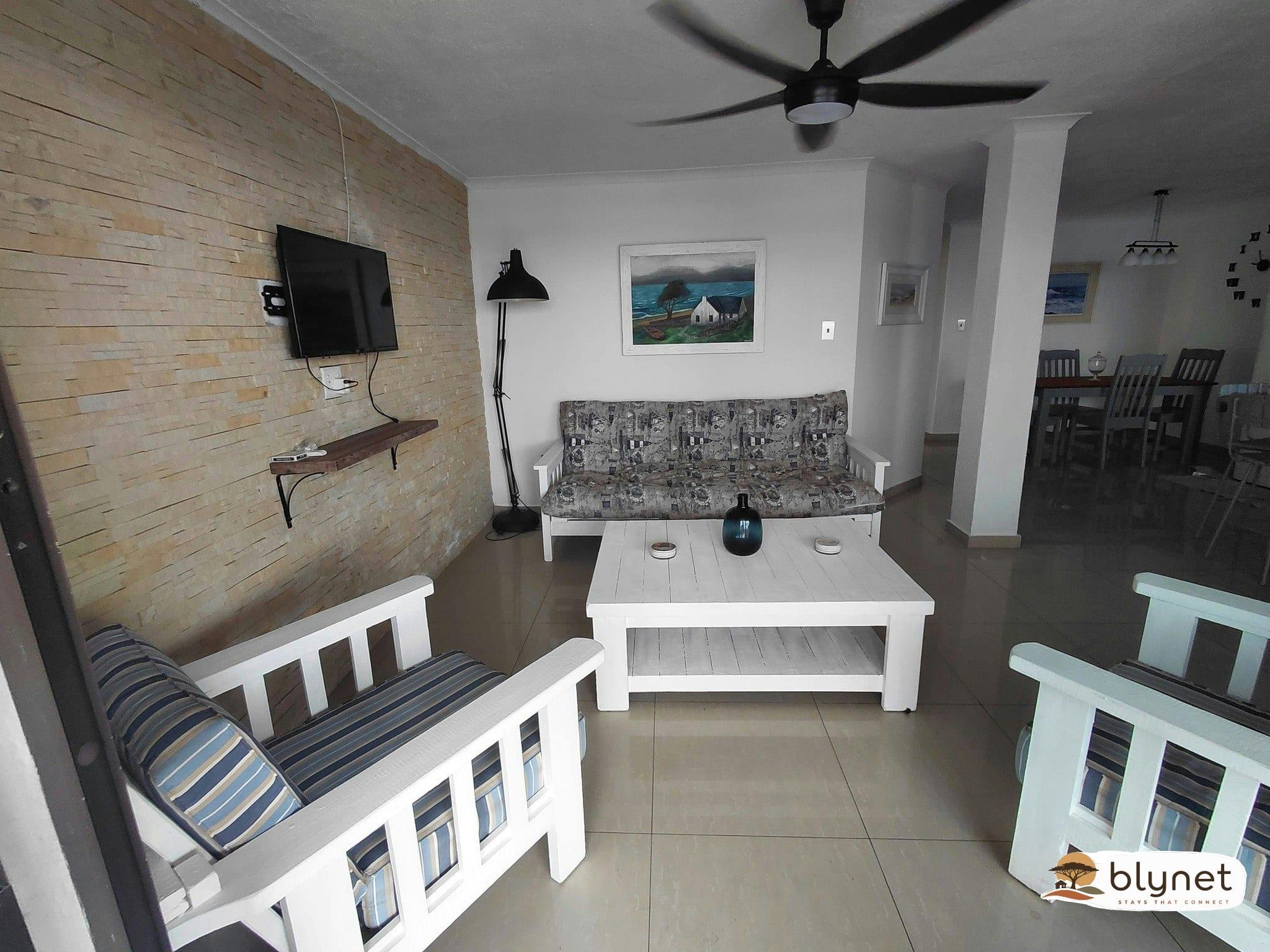 Sea Breeze Cottage thumbnail 14