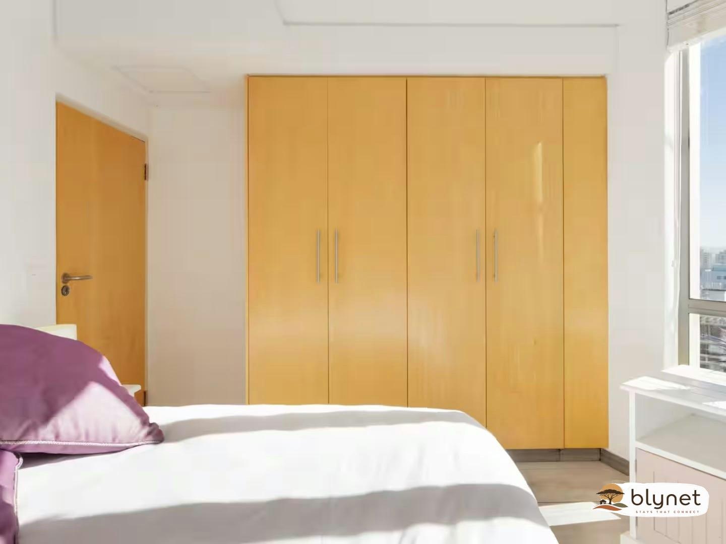 Hibernian Towers 1006 thumbnail 3