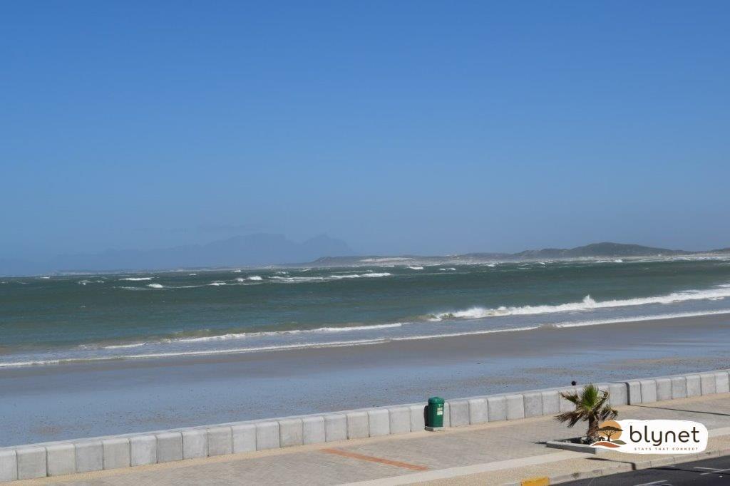 201 La Mer image 1