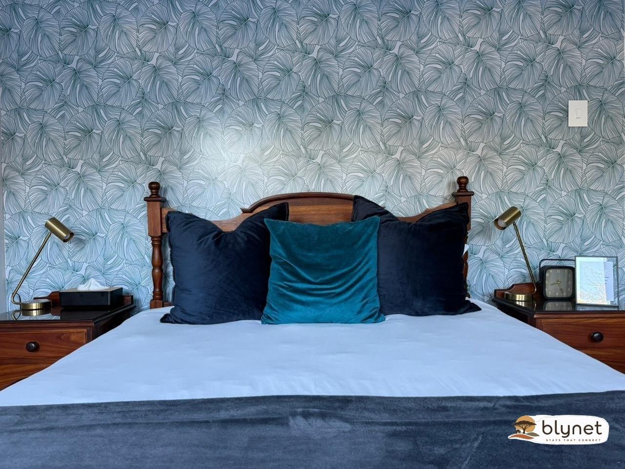 Durbanville self-catering apartments - Vygeboom Studio thumbnail 13