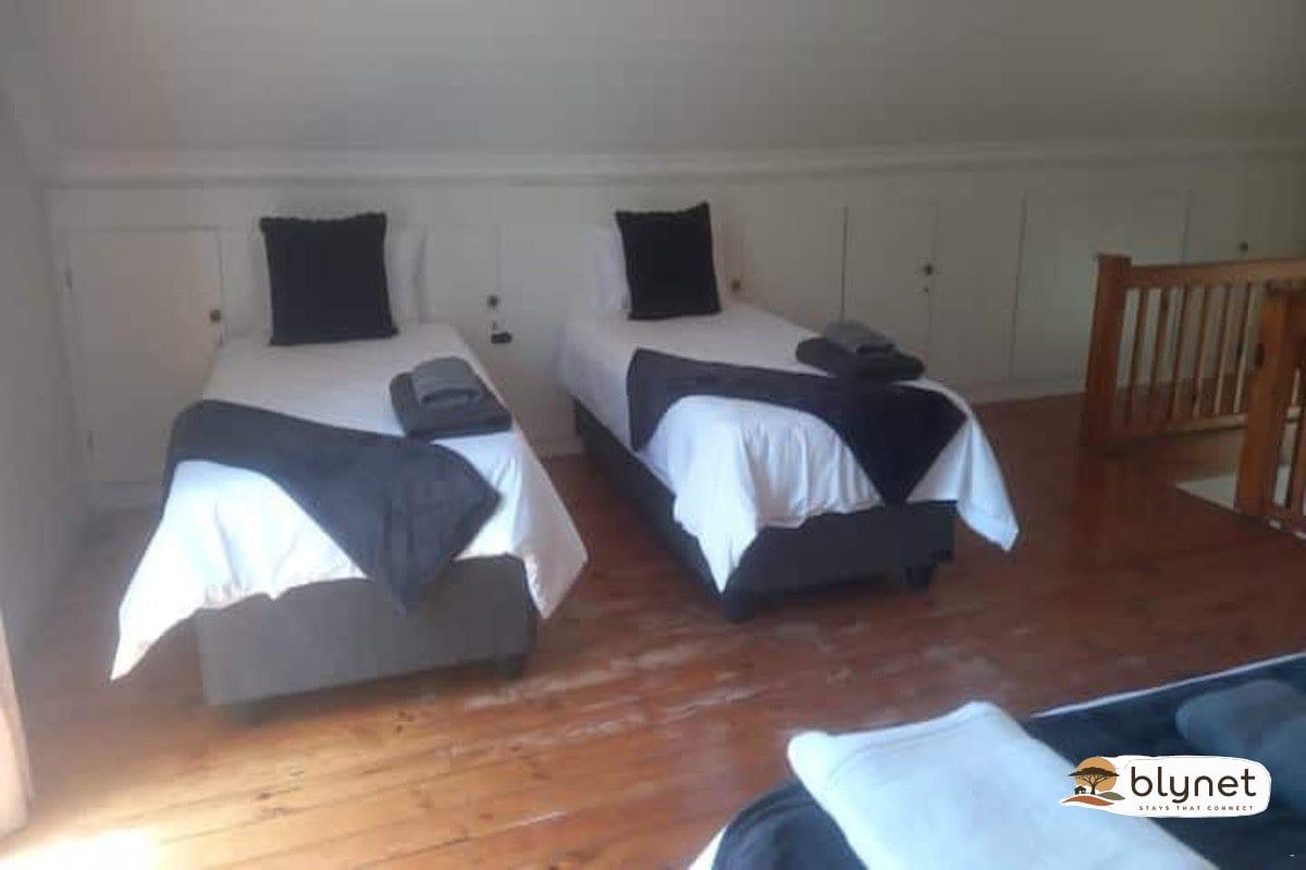 Bush Babies Cottage thumbnail 16