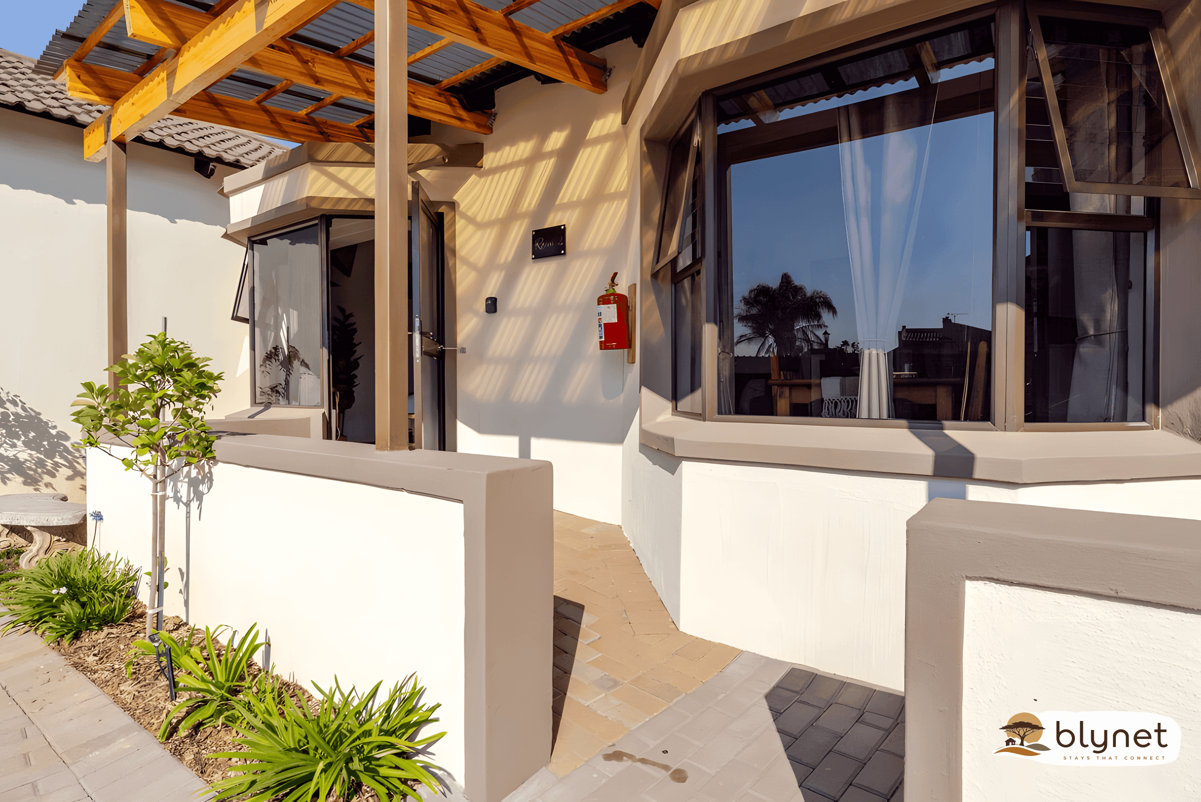 Amalfi Place - Room 2 thumbnail 32