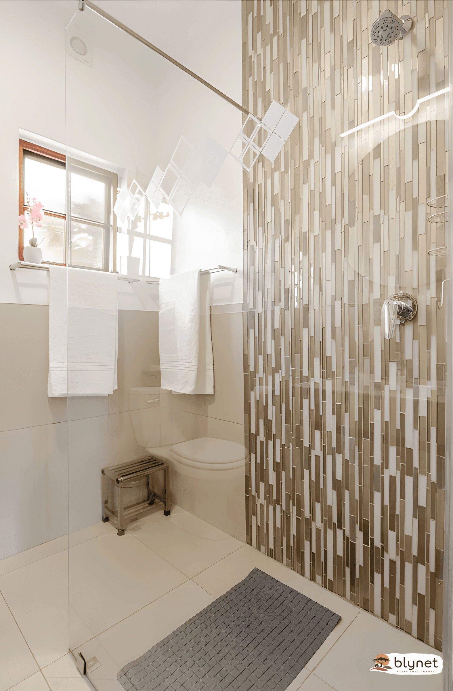 Amalfi Place - Room 2 thumbnail 20