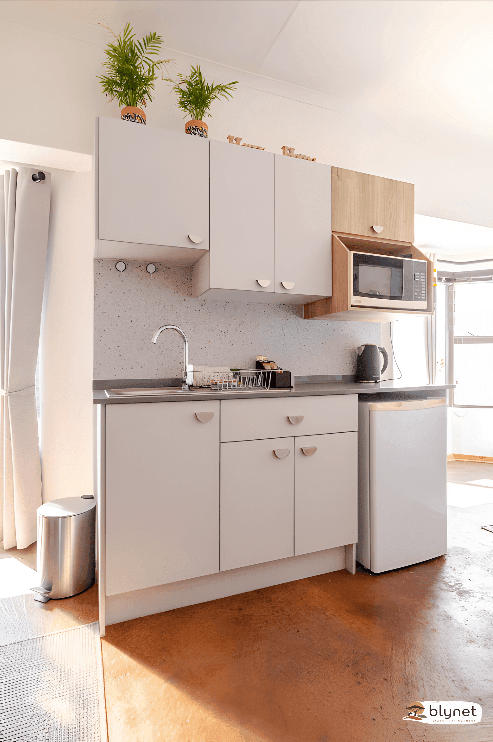 Amalfi Place - Room 1 thumbnail 35