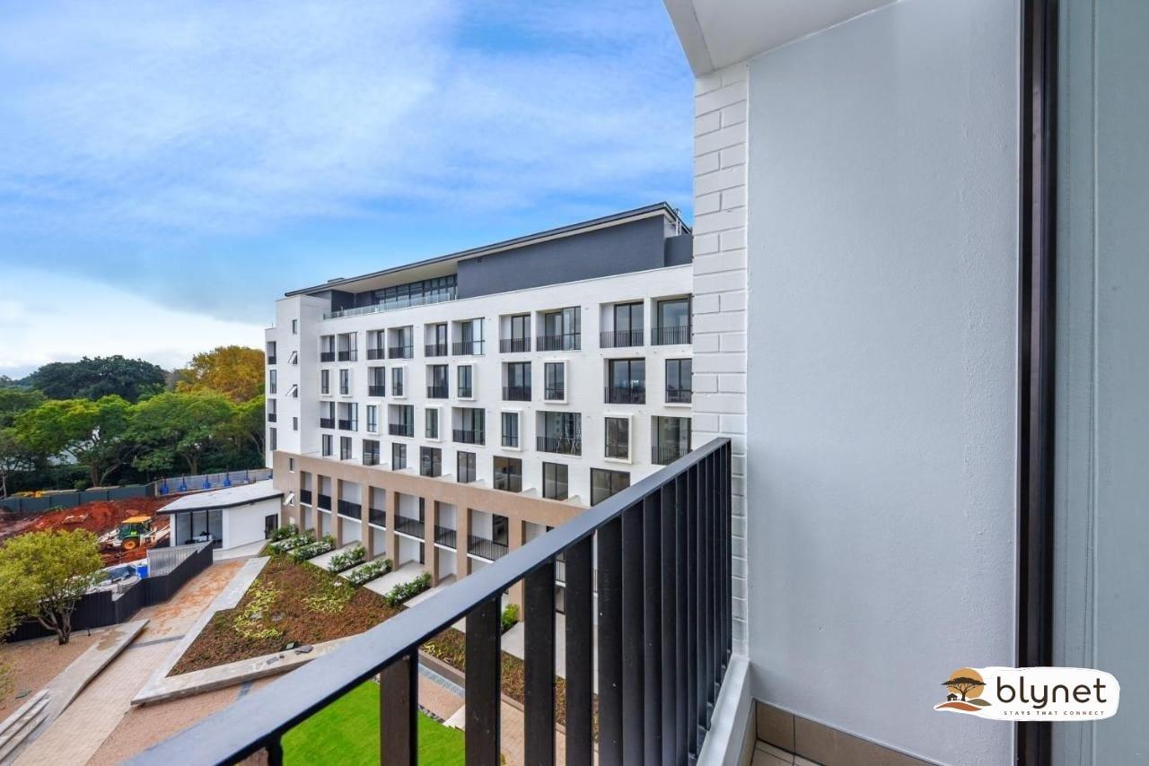 Modern One Rosebank Studio Apartment 456 thumbnail 9