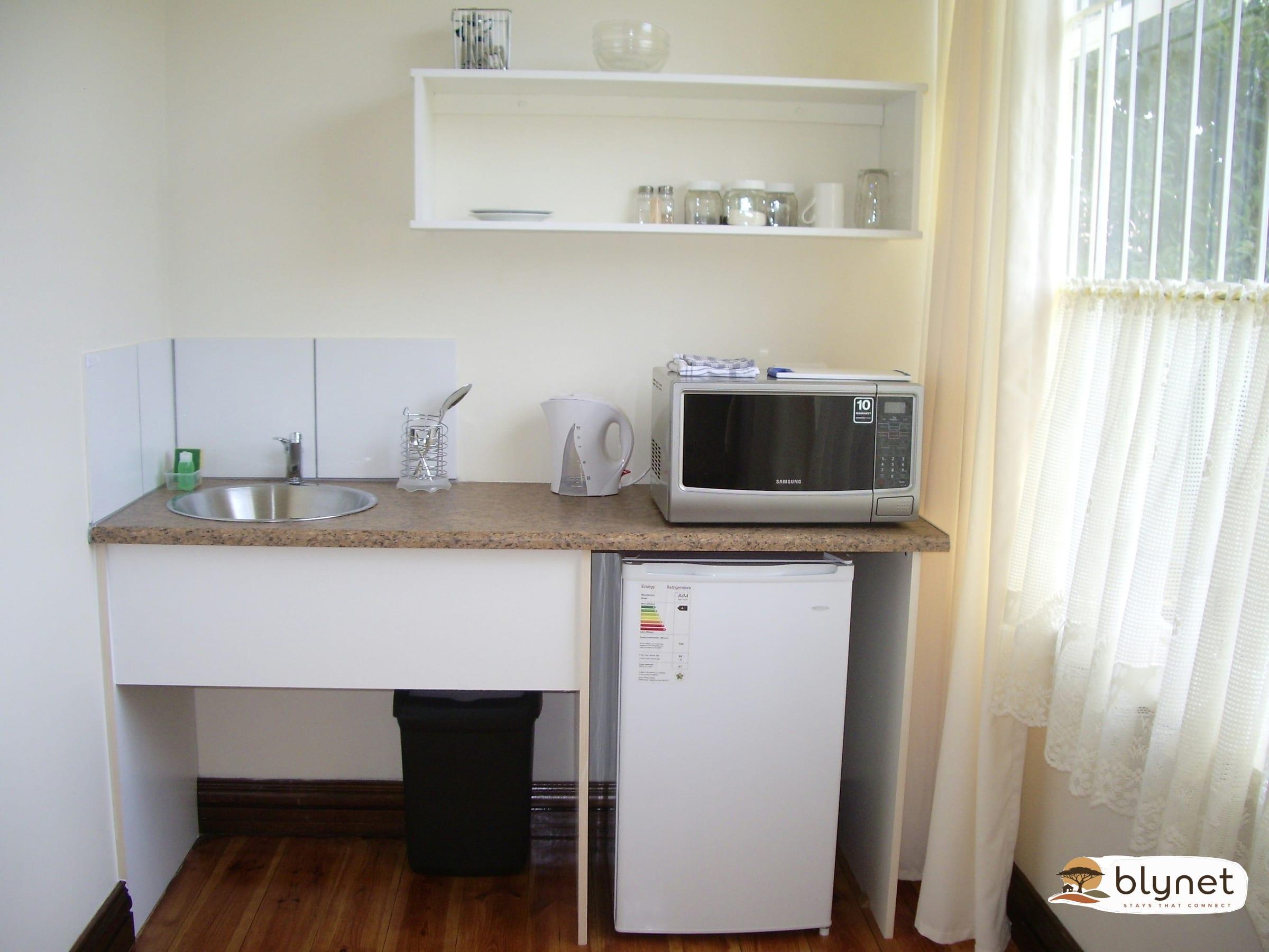 Dee's BnB thumbnail 9