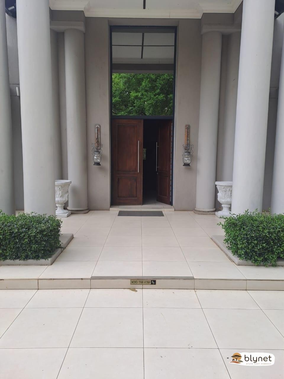 Potch Manor Guest House thumbnail 13