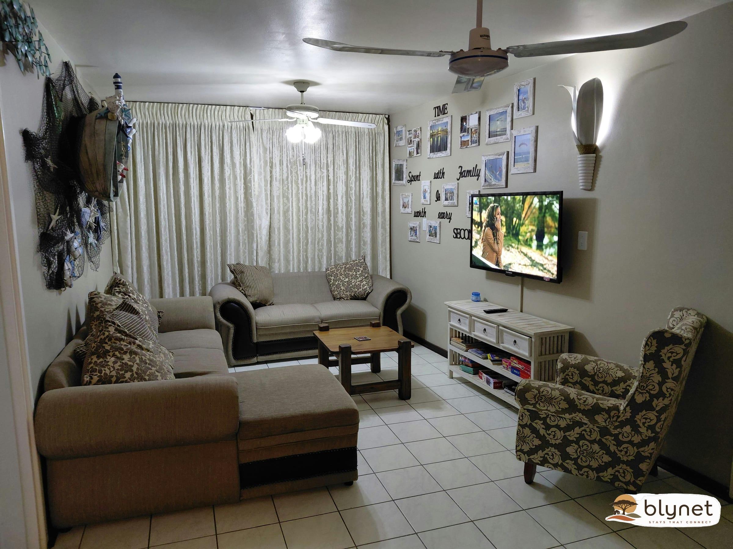 Peacehaven Holiday Flat 403 thumbnail 3