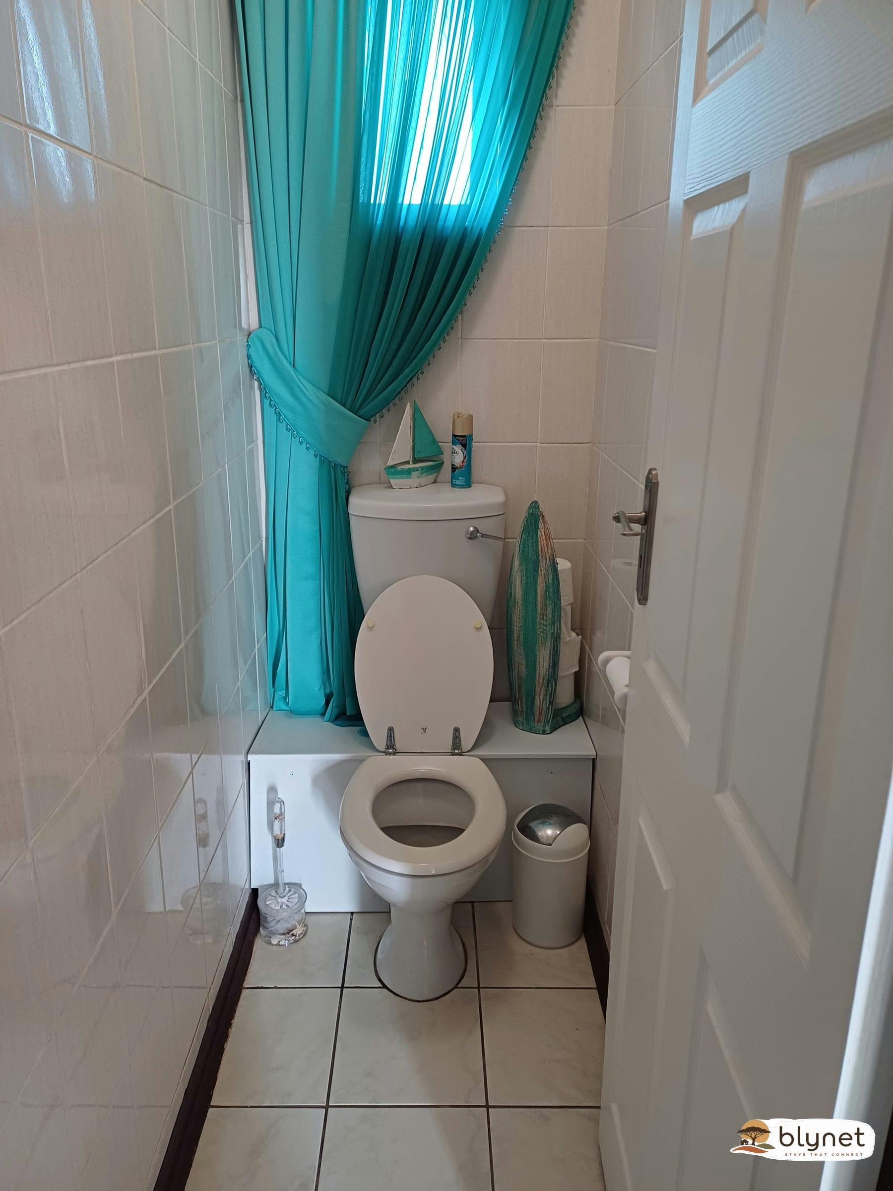 Peacehaven Holiday Flat 403 thumbnail 14