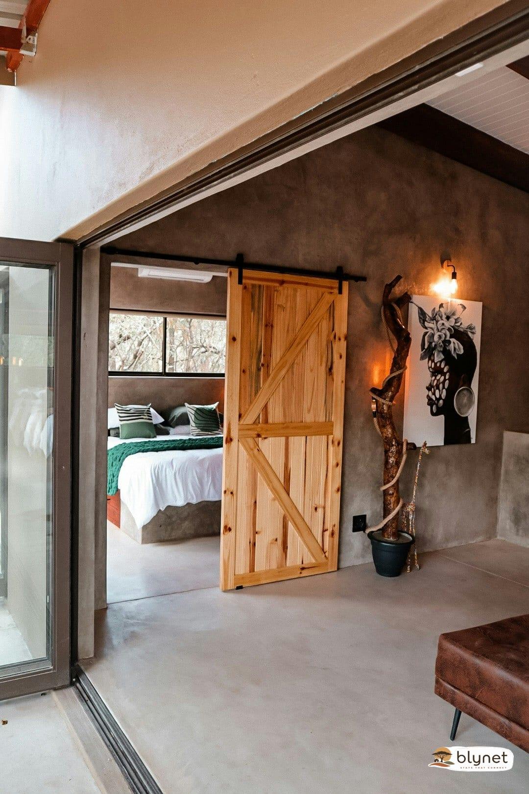 Shongololo Bush Villa thumbnail 8