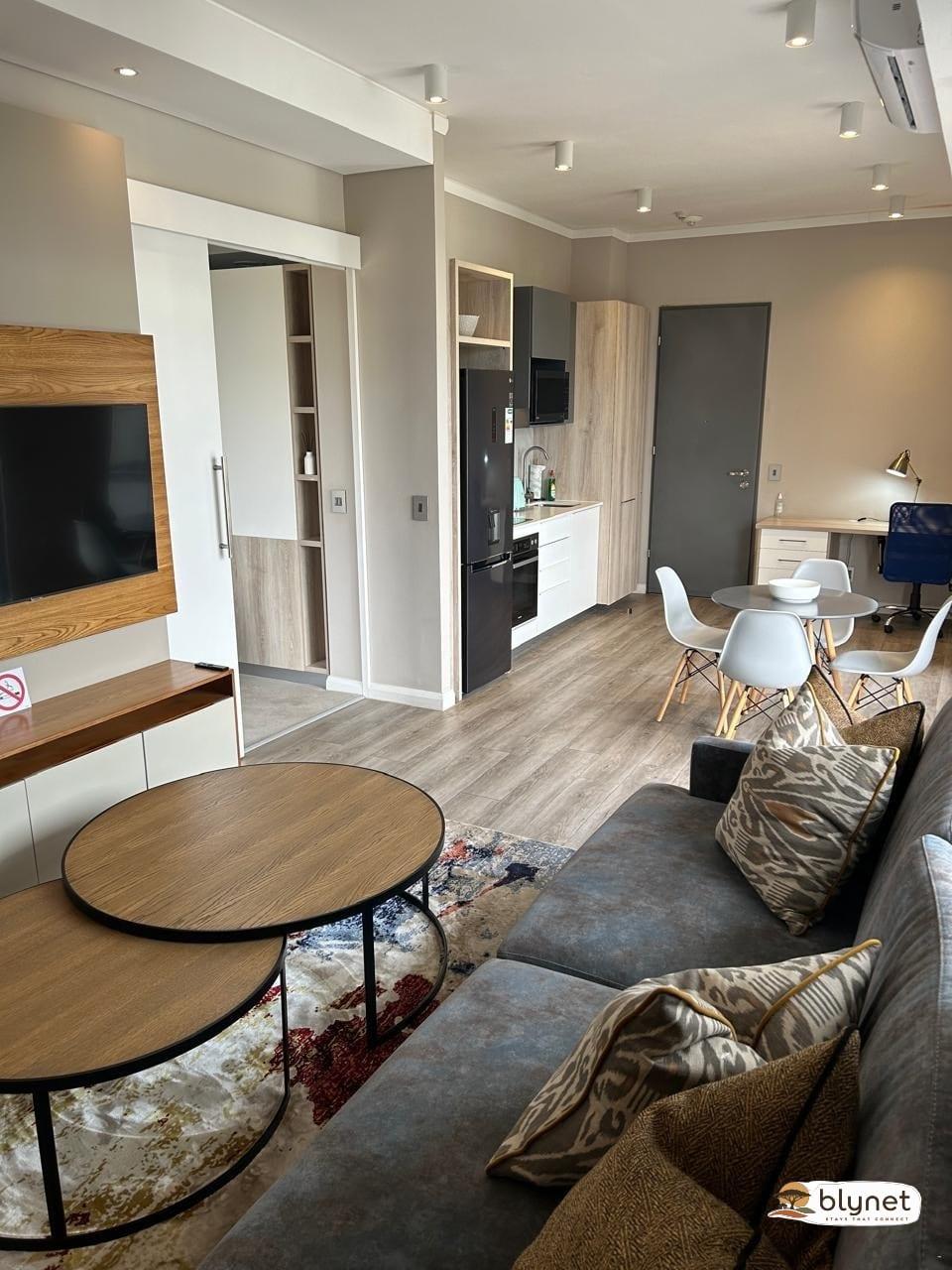 Menlyn Maine Residences 505 image 1