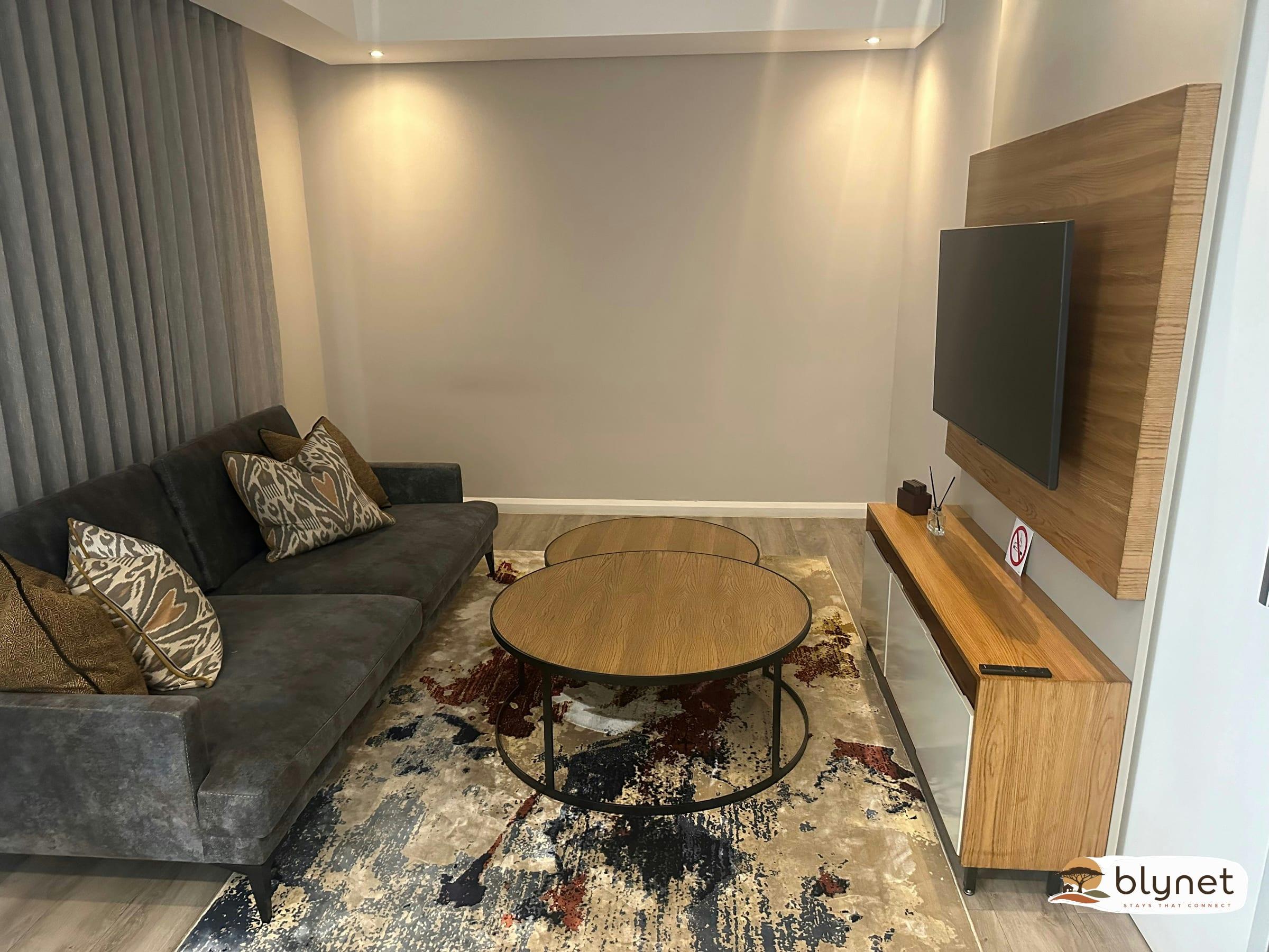 Menlyn Maine Residences 505 thumbnail 2