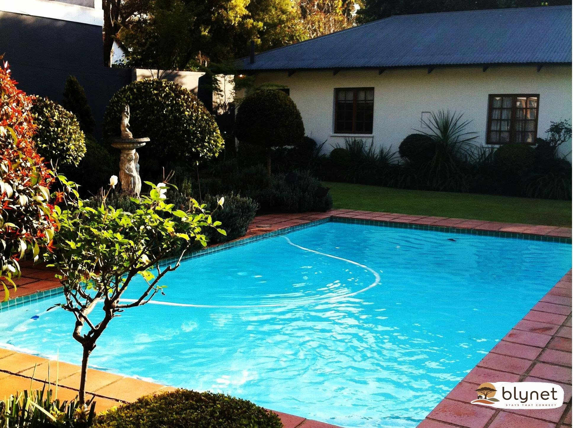 Brooks Cottage Guest House thumbnail 2