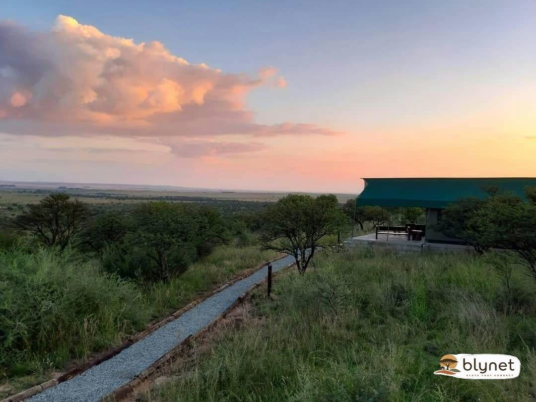 Bosrand Glamping - Giraffe thumbnail 2