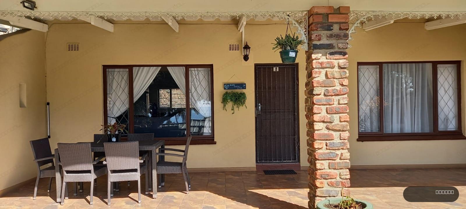 Villa del Sol 2 image 1