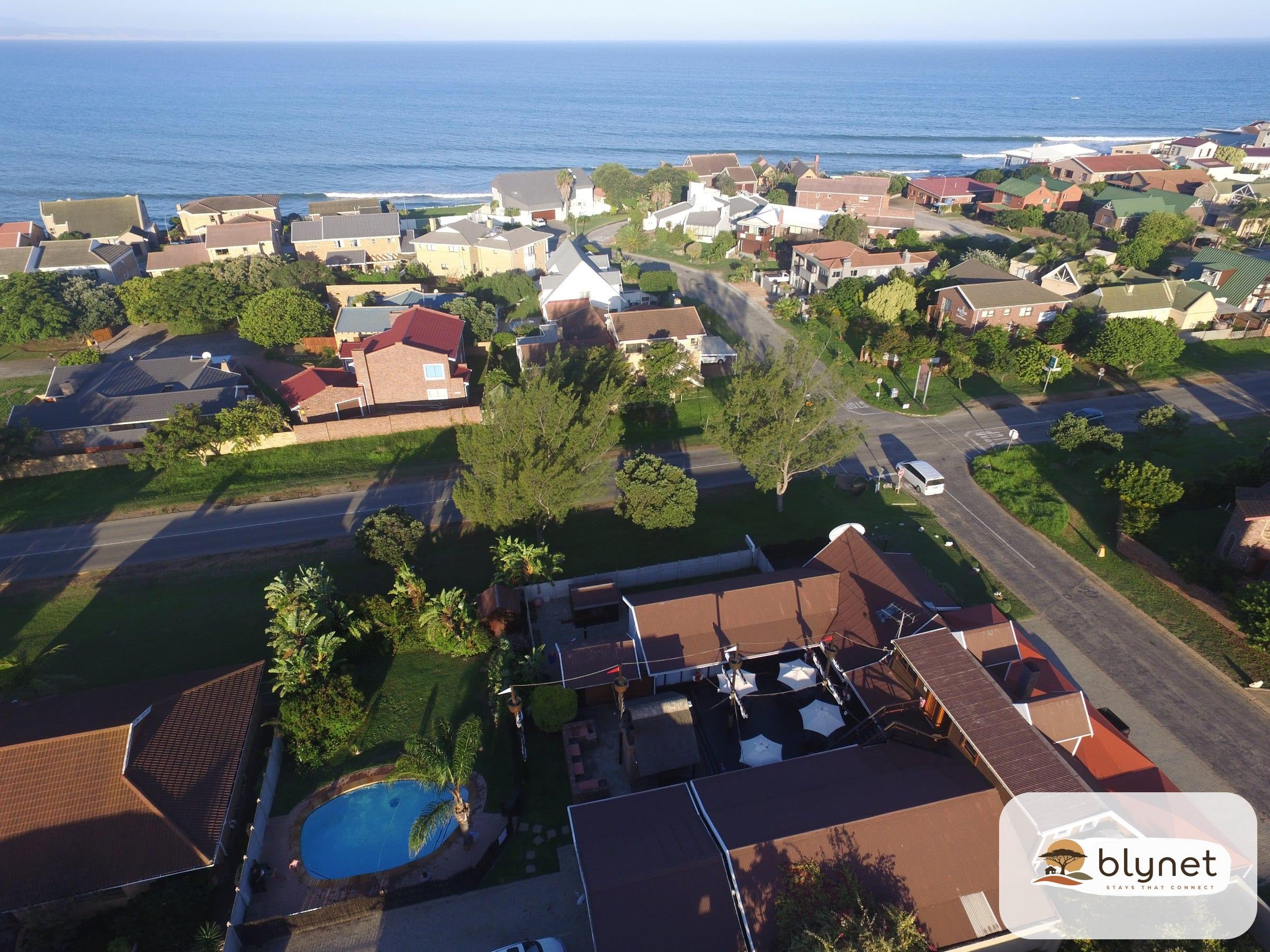 Bay Cove Inn thumbnail 28