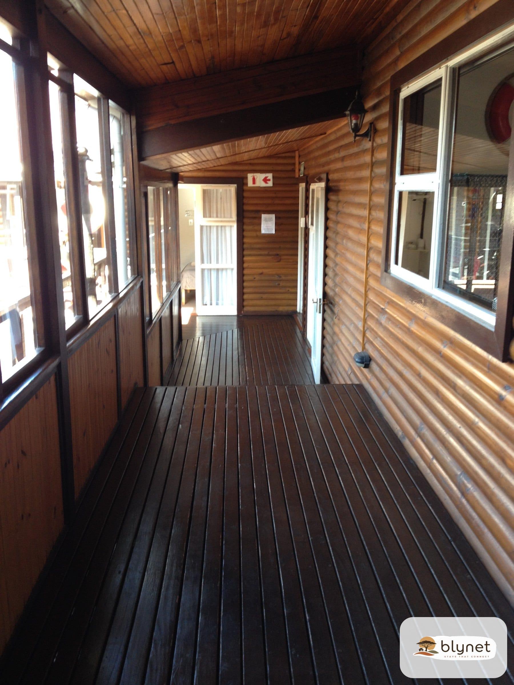 Bay Cove Inn thumbnail 17