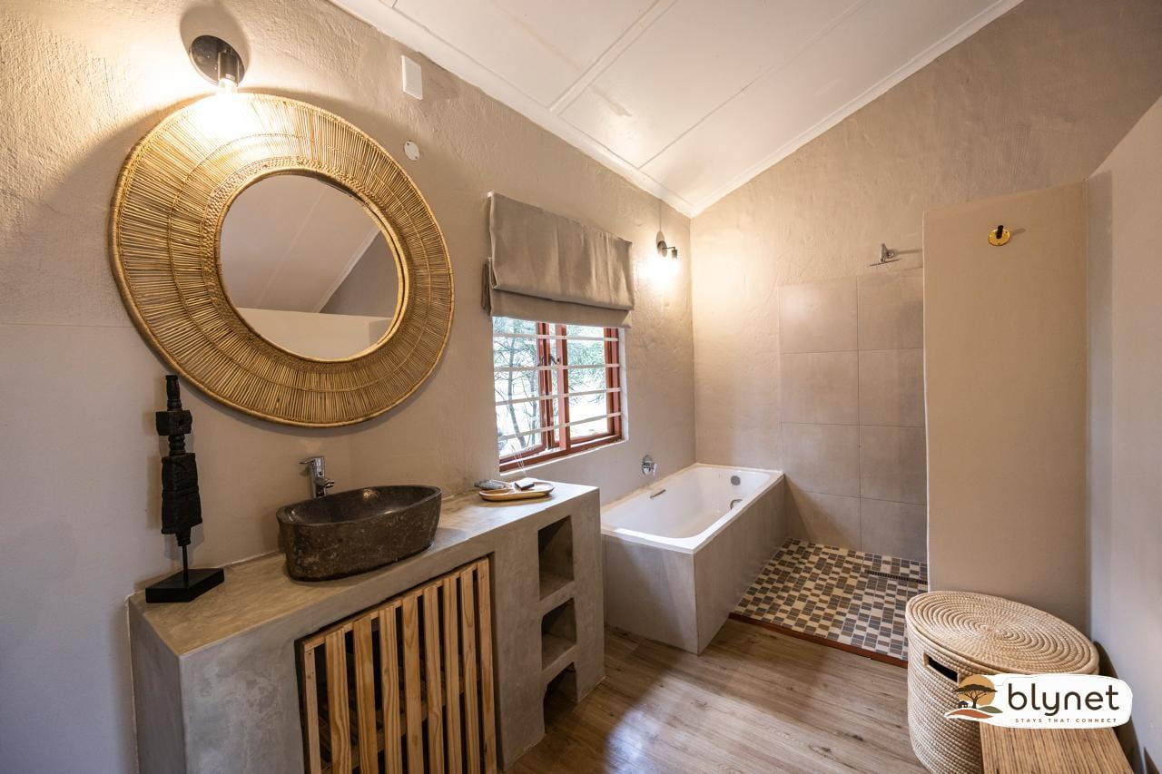 Fever Tree Self Catering Cottage 3 - Sable image 1