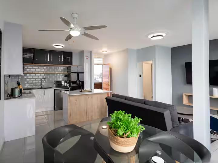 Oceanfront Elegance Strand St Tropez 306 thumbnail 12