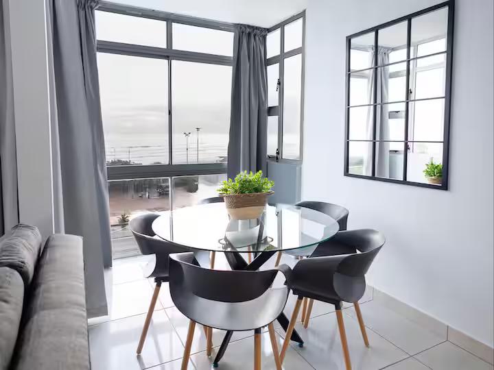 Oceanfront Elegance Strand St Tropez 306 thumbnail 6