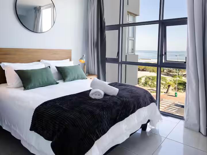 Oceanfront Elegance Strand St Tropez 306 thumbnail 19