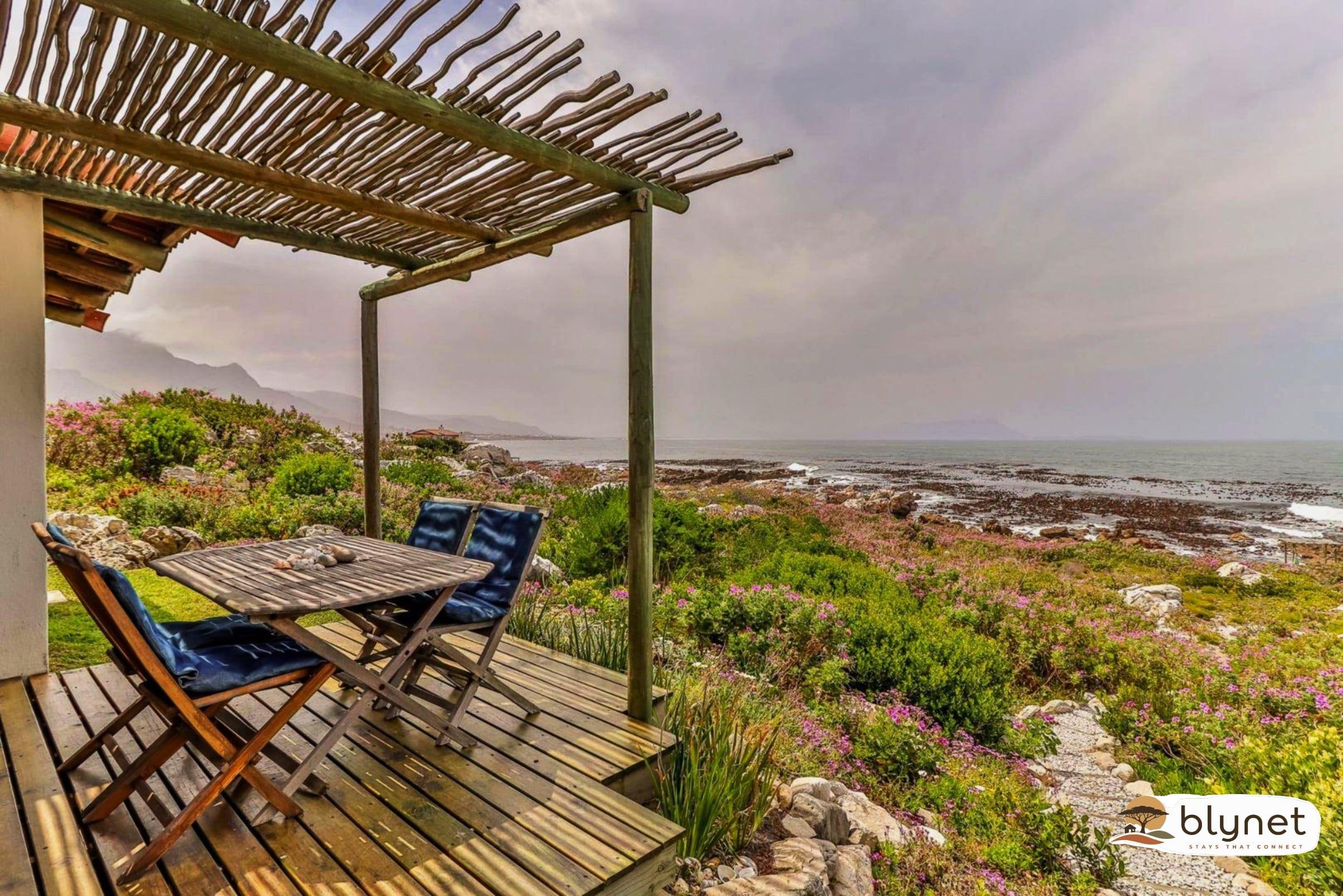 Seascape Cottage thumbnail 19