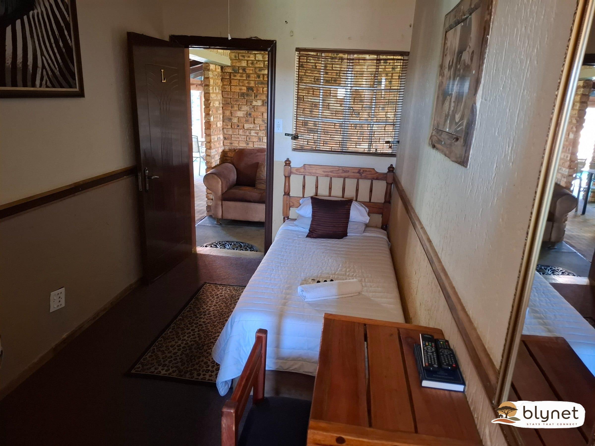 Rengwe Guesthouse thumbnail 9