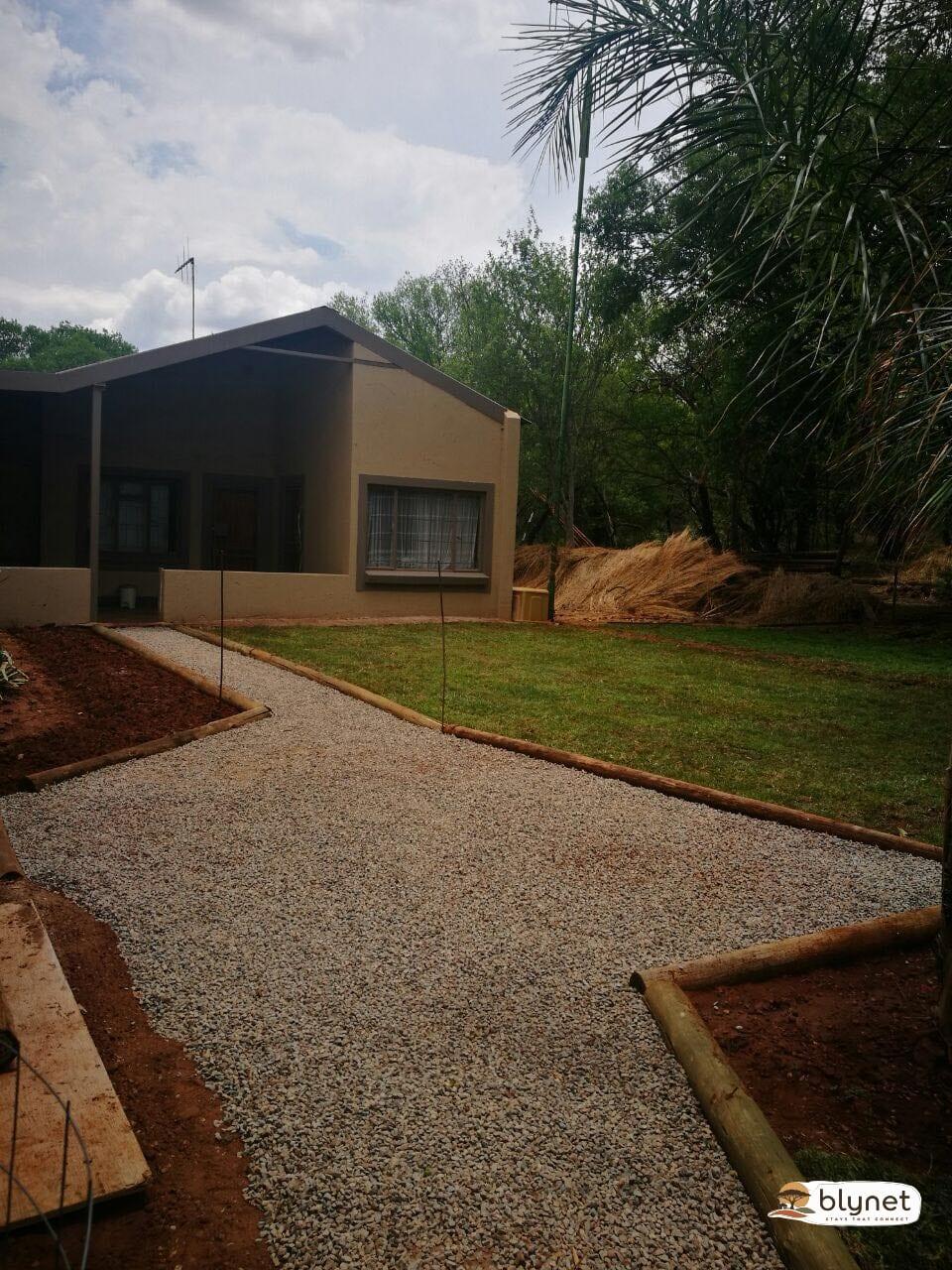 Mikama Bush Camp thumbnail 6