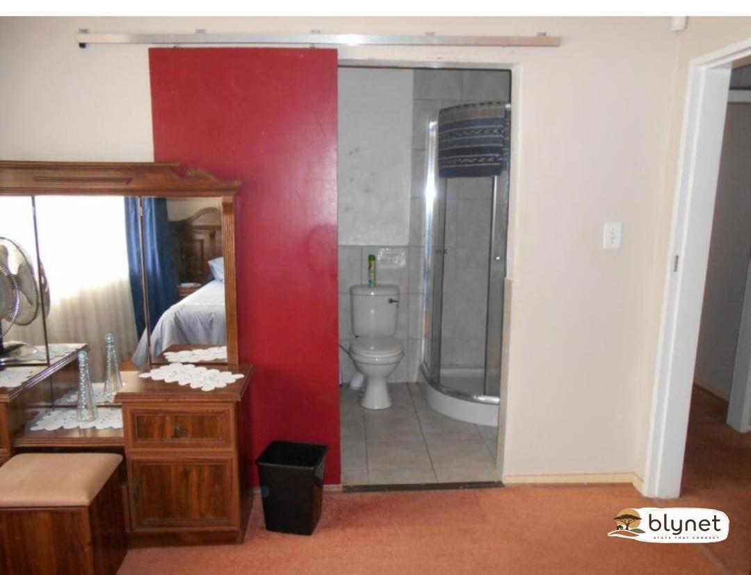 Pillot Inn Accommodation thumbnail 39