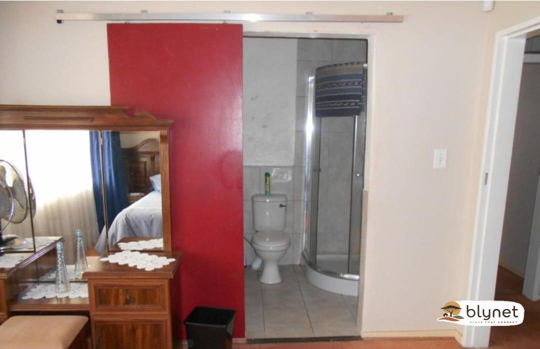 Pillot Inn Accommodation thumbnail 12