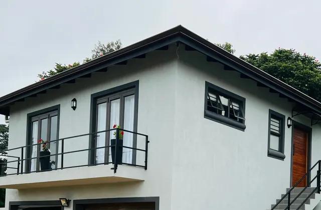 Robyns Nest Accommodation  - Cottage 2