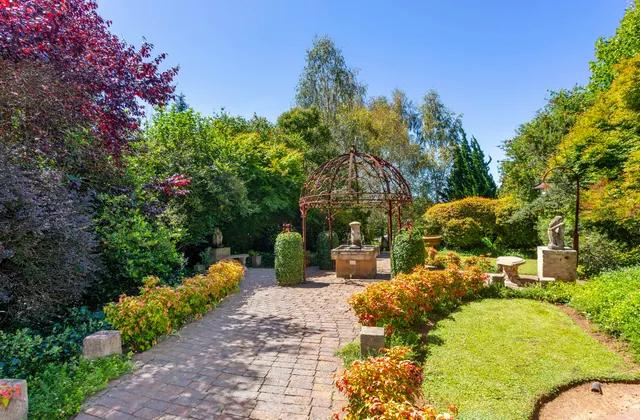 Fox Hill Guest House
