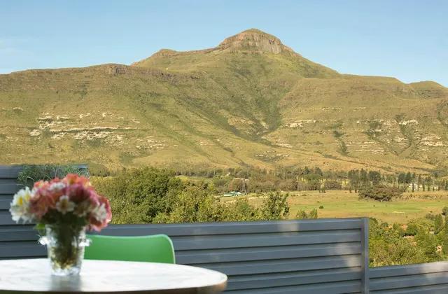 Golden View Luxury Self-Catering - Willow Rest House