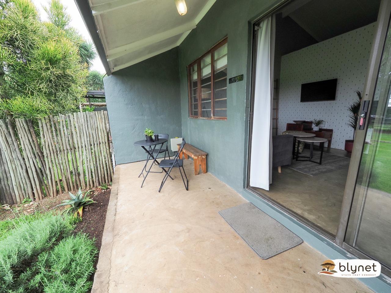 Fever Tree Self Catering Cottage 4 - Bushbuck image 1