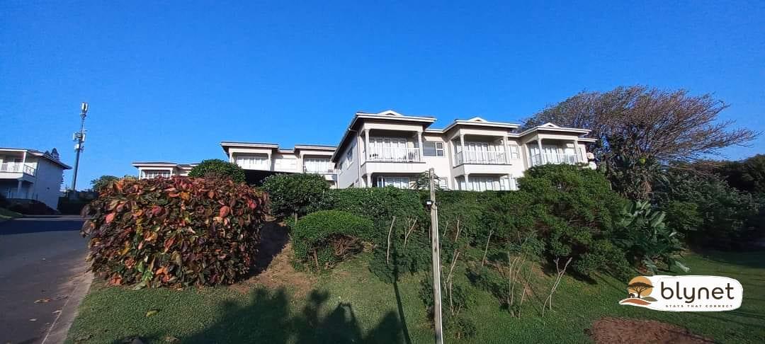 Tweni 3 beachhouse image 1